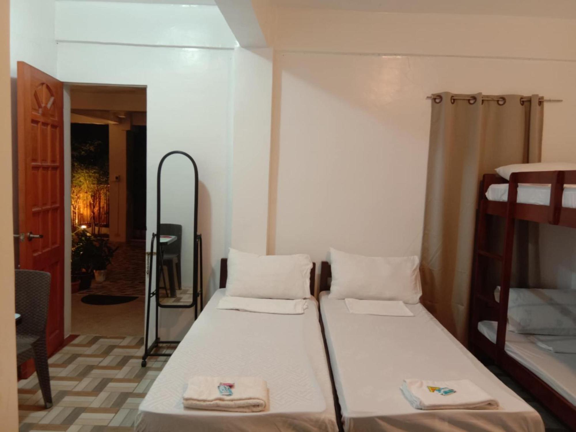 Jcv Rooms Surigao Buitenkant foto