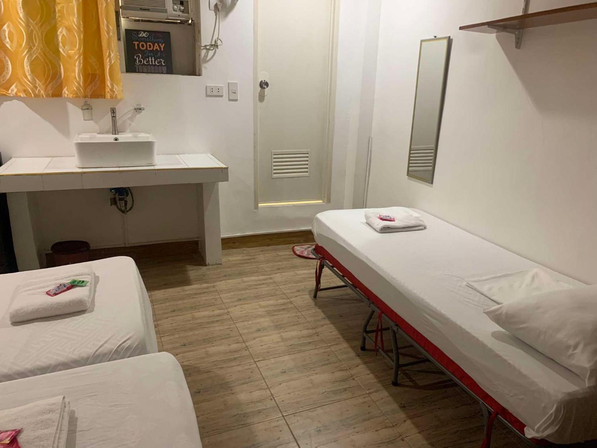 Jcv Rooms Surigao Buitenkant foto